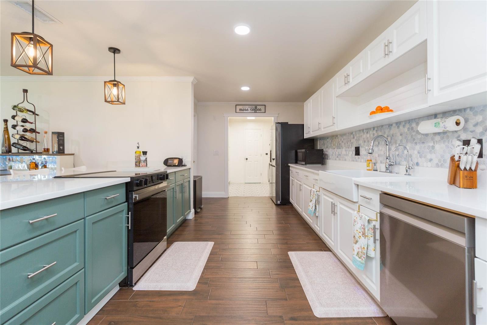 7251 OLD PASCO RD, WESLEY CHAPEL, FL, 33544