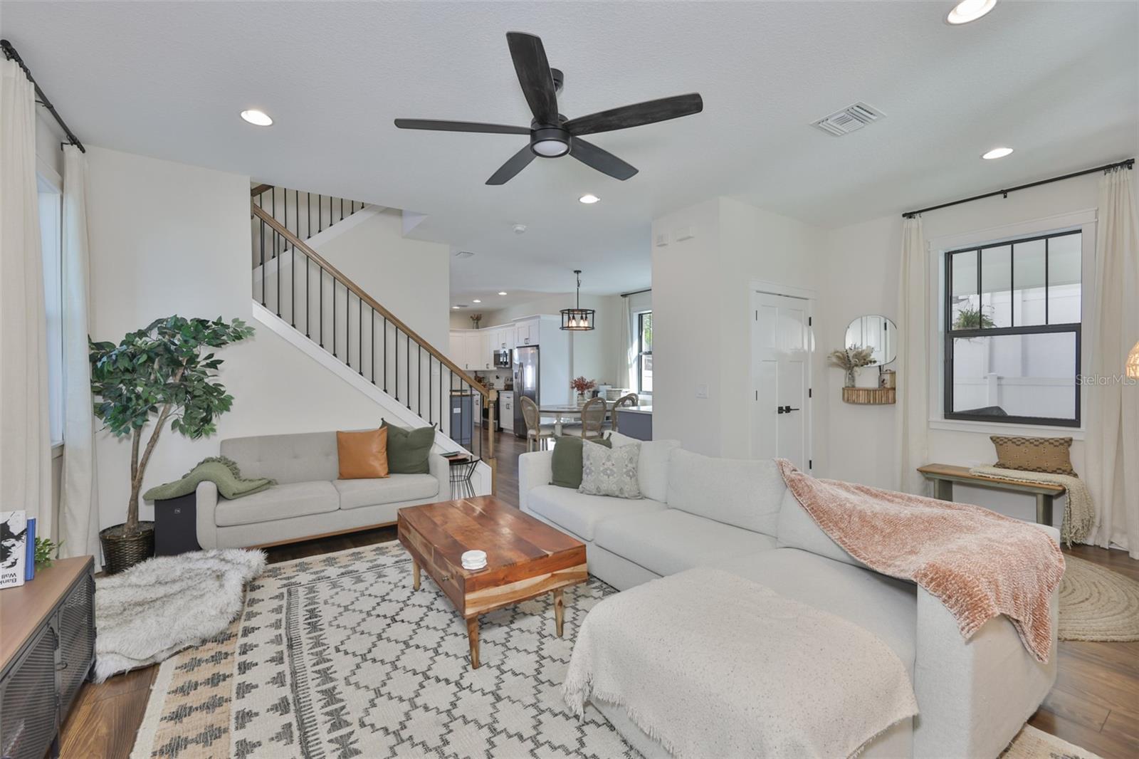 1806 E CARACAS ST, TAMPA, FL, 33610