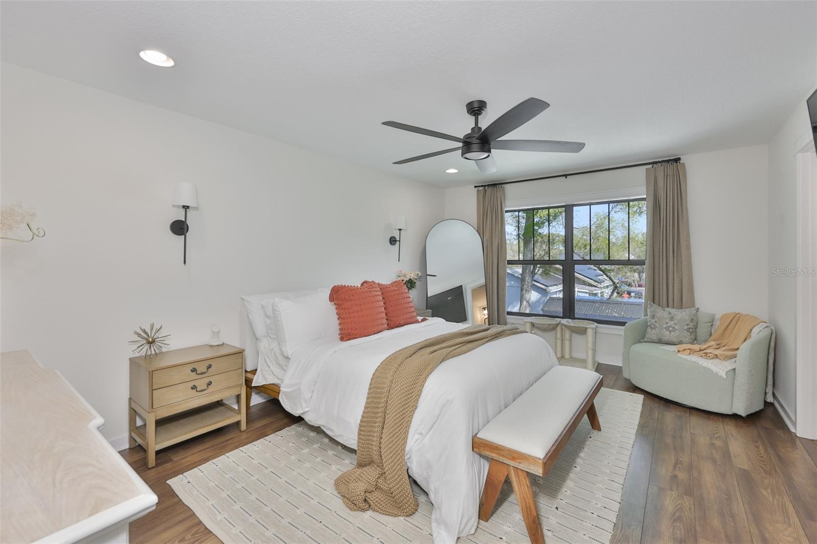 1806 E CARACAS ST, TAMPA, FL, 33610