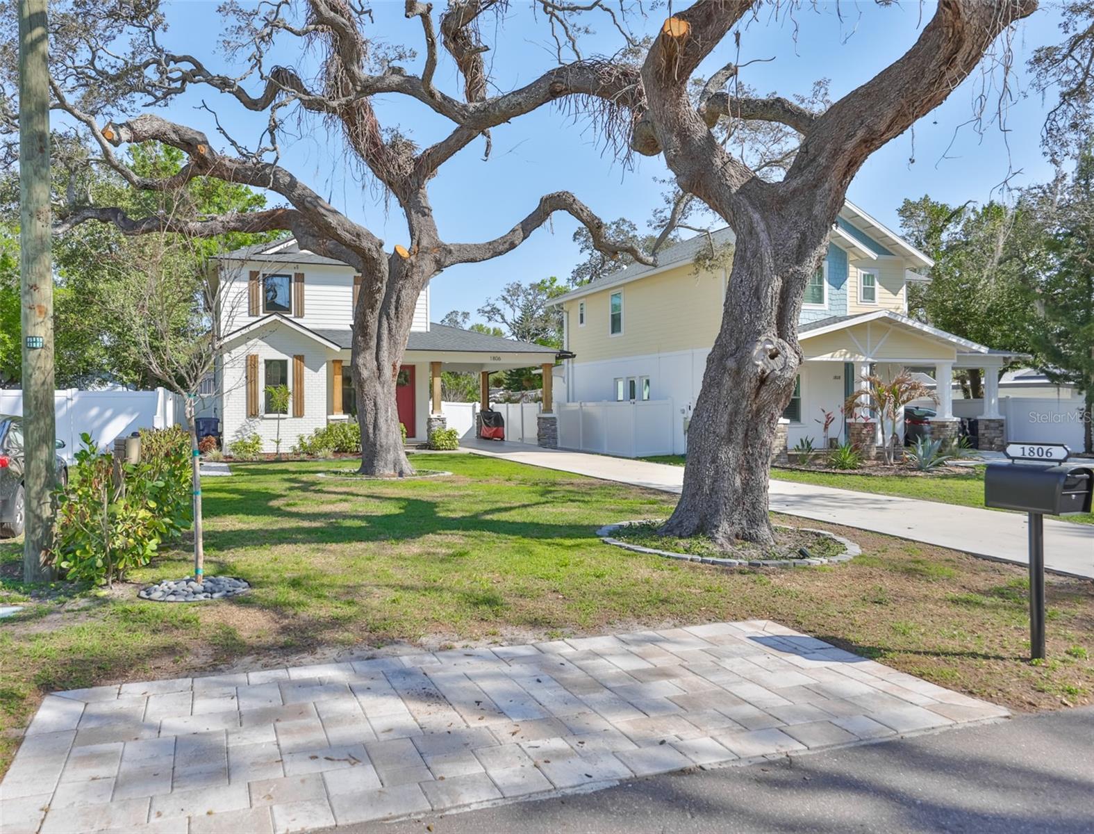 1806 E CARACAS ST, TAMPA, FL, 33610