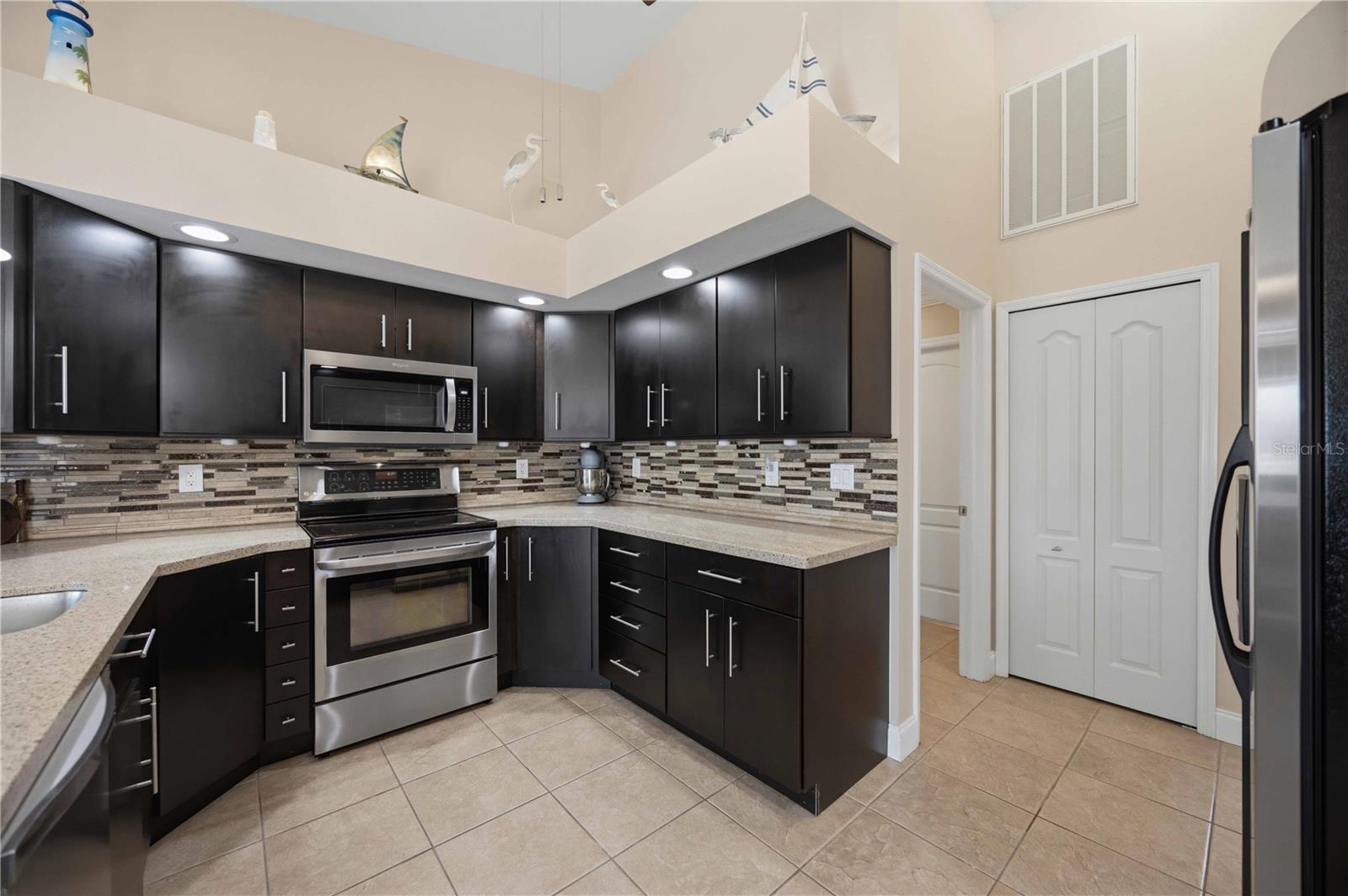 7245 N PLUM TREE, PUNTA GORDA, FL, 33955
