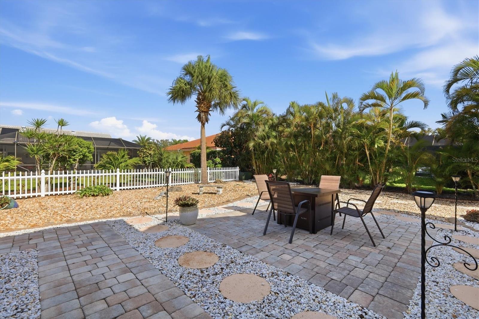8 BRIDGE ST, ENGLEWOOD, FL, 34223