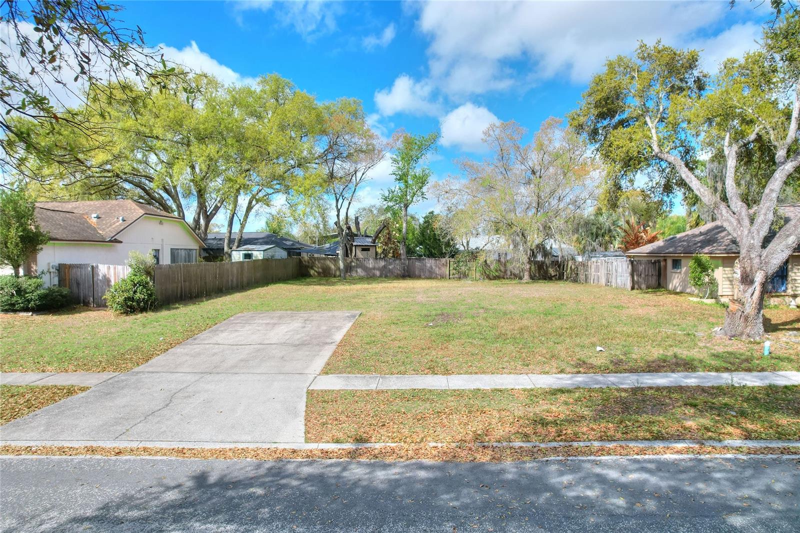 4103 YELLOWWOOD DR, VALRICO, FL, 33594