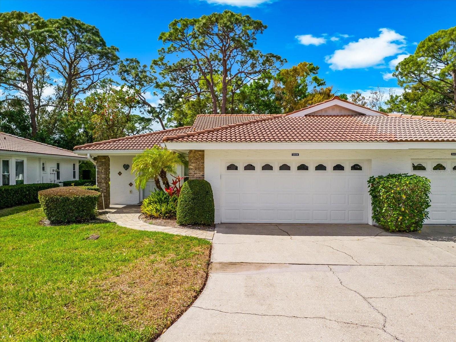 5608 GARDEN LAKES DR, BRADENTON, FL, 34203