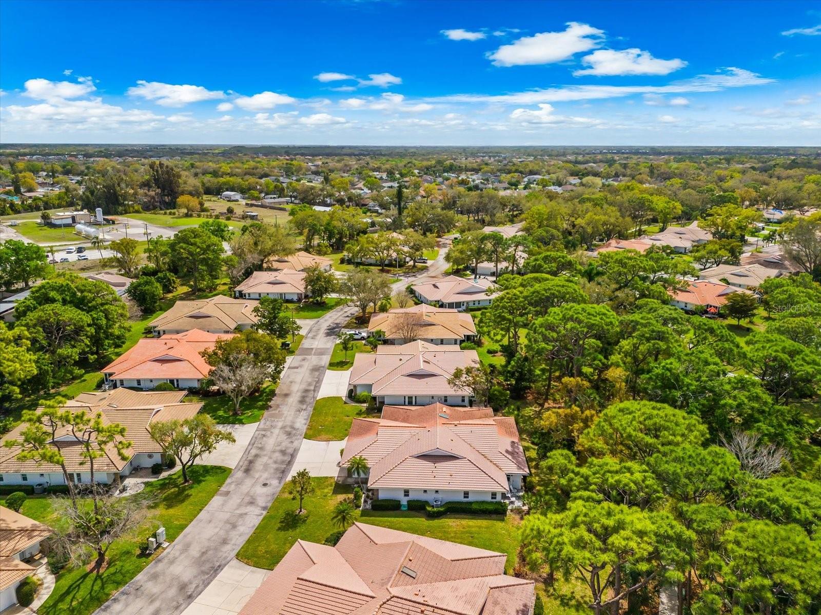 5608 GARDEN LAKES DR, BRADENTON, FL, 34203