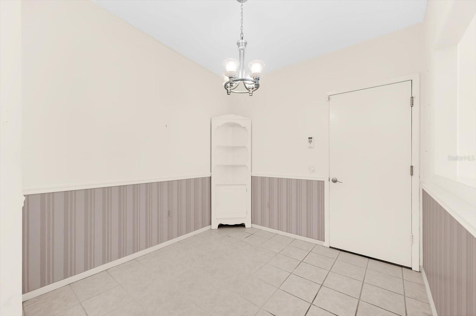 5608 GARDEN LAKES DR, BRADENTON, FL, 34203