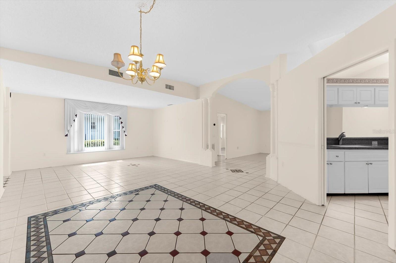 5608 GARDEN LAKES DR, BRADENTON, FL, 34203