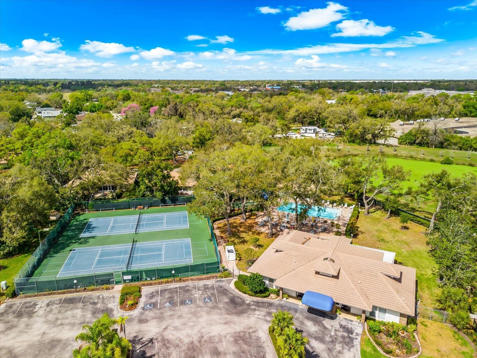 5608 GARDEN LAKES DR, BRADENTON, FL, 34203