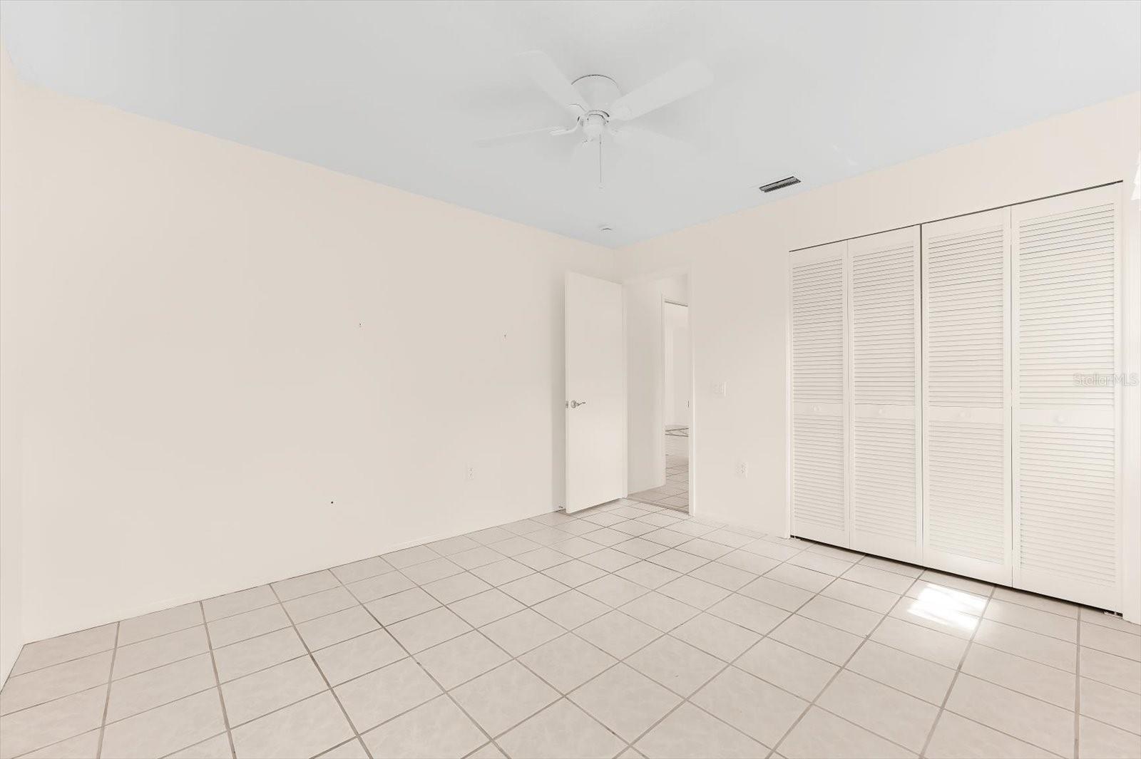 5608 GARDEN LAKES DR, BRADENTON, FL, 34203