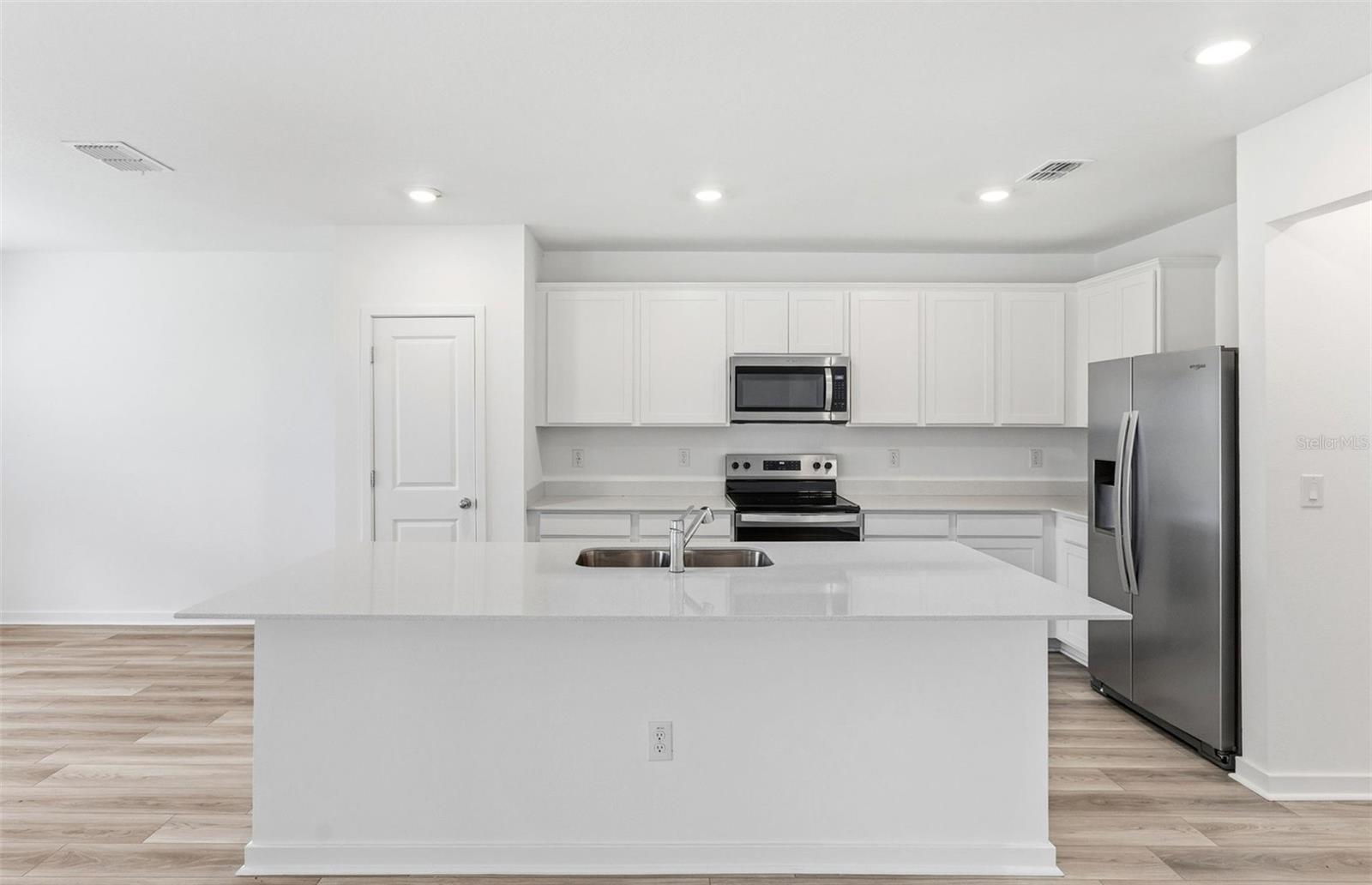 10419 HIDDEN BANKS GLN, PARRISH, FL, 34219