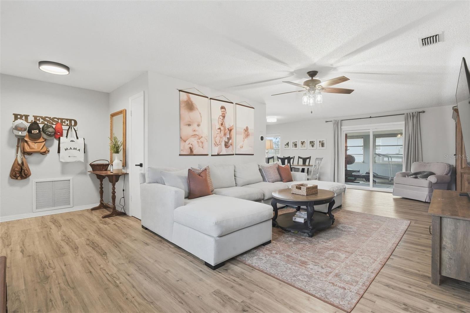 184 QUAIL ROOST ST, DELTONA, FL, 32725