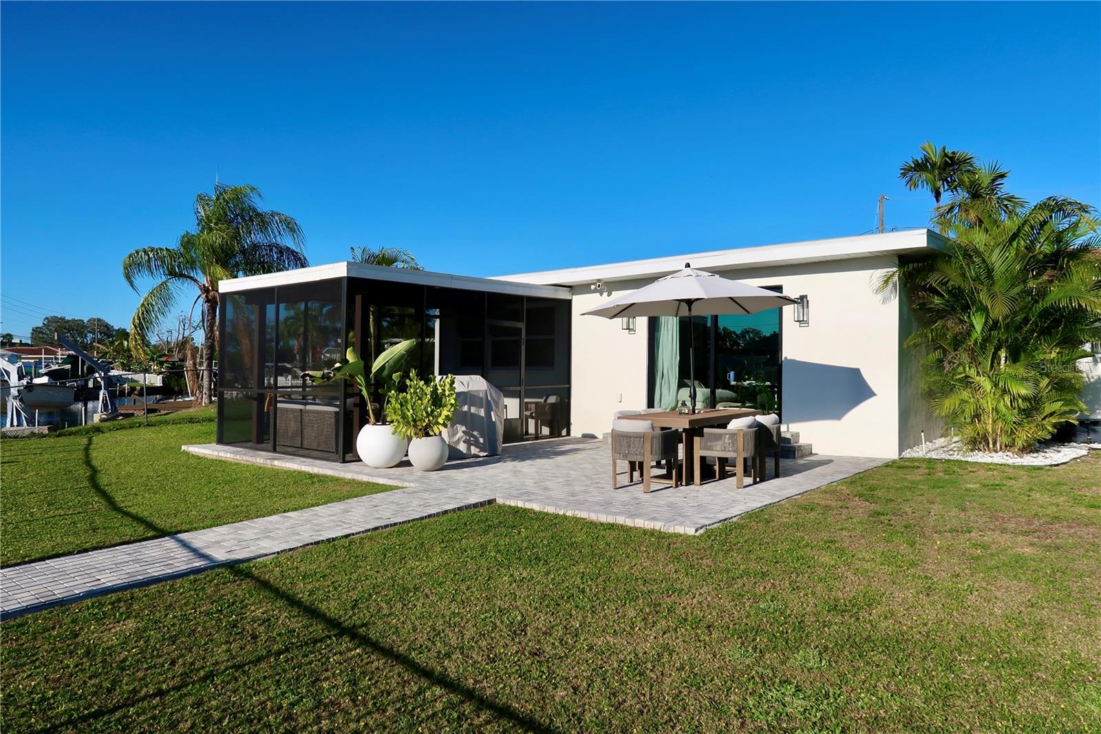 9484 TREASURE LN NE, ST PETERSBURG, FL, 33702