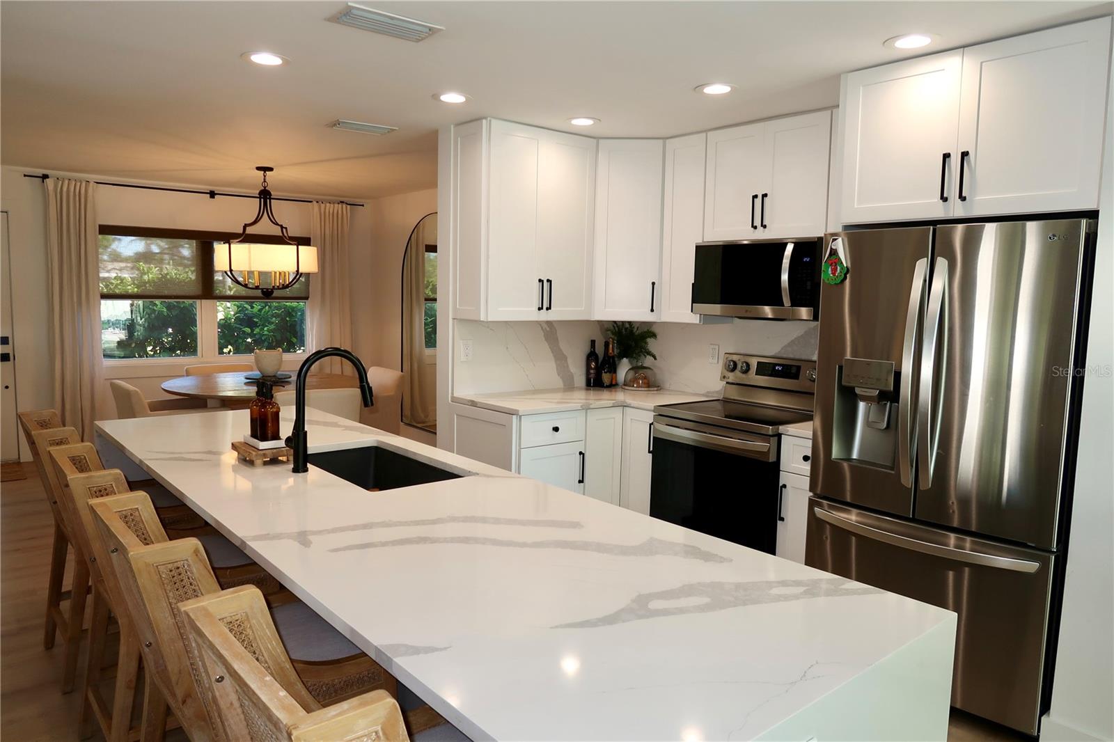 9484 TREASURE LN NE, ST PETERSBURG, FL, 33702