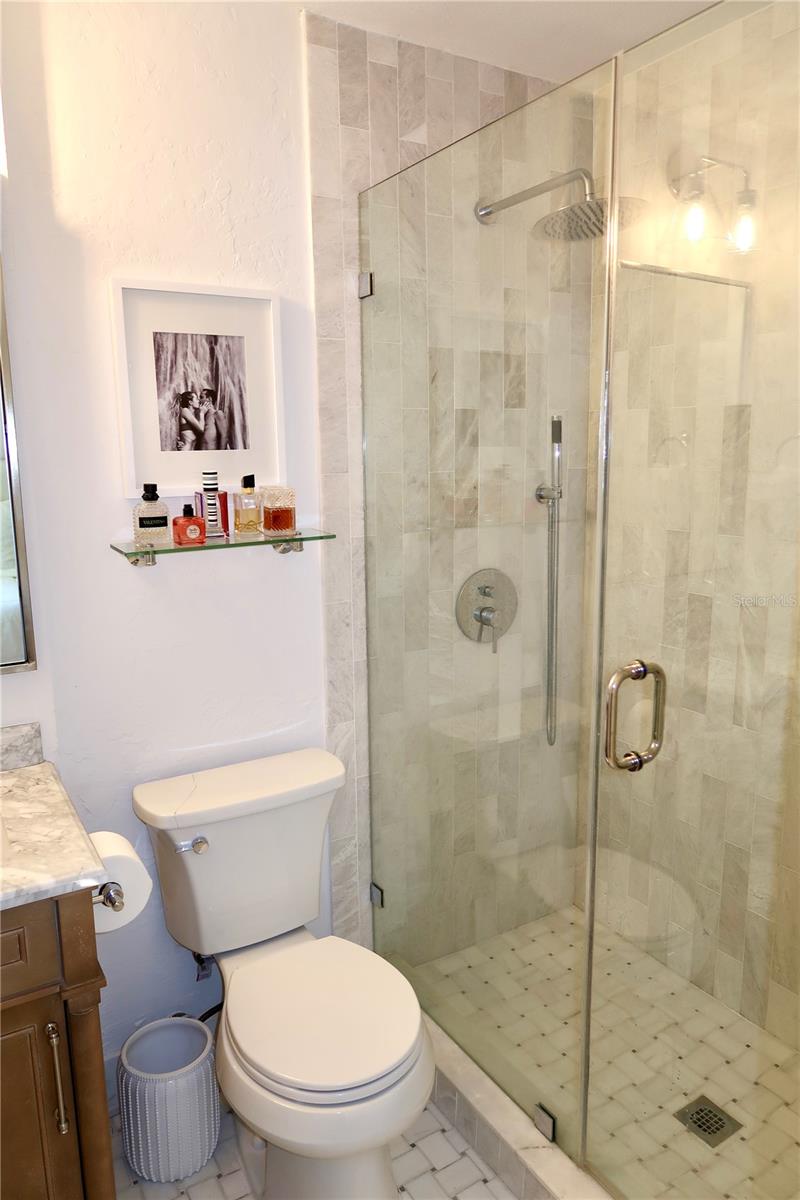 9484 TREASURE LN NE, ST PETERSBURG, FL, 33702