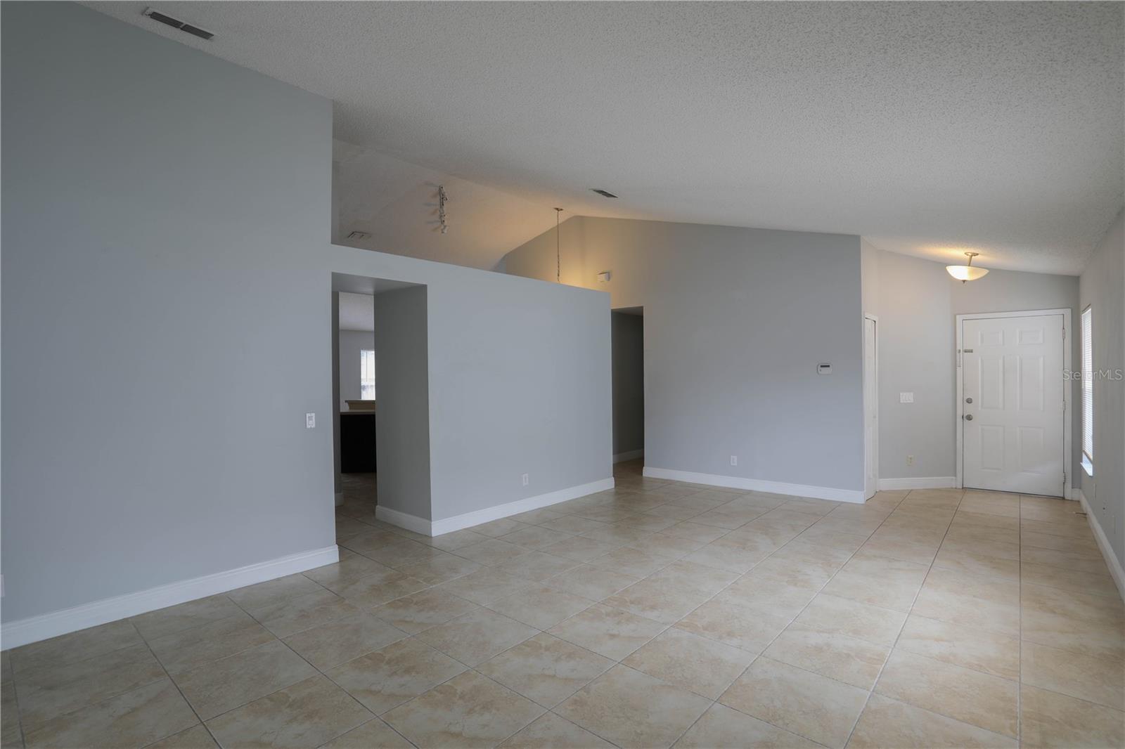 647 FALLING OAK CV, APOPKA, FL, 32703