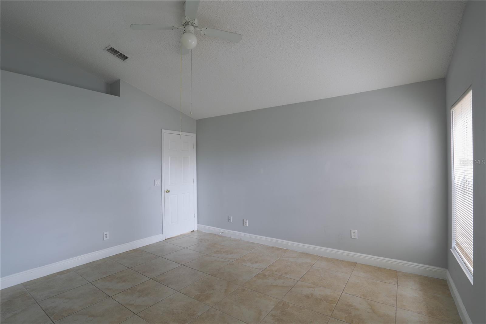 647 FALLING OAK CV, APOPKA, FL, 32703