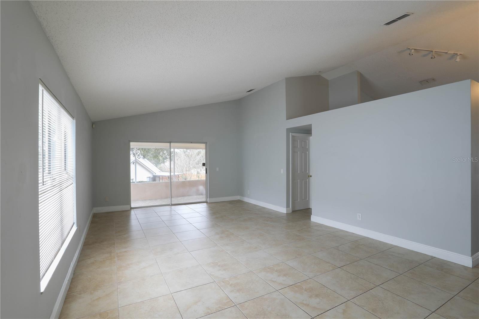 647 FALLING OAK CV, APOPKA, FL, 32703