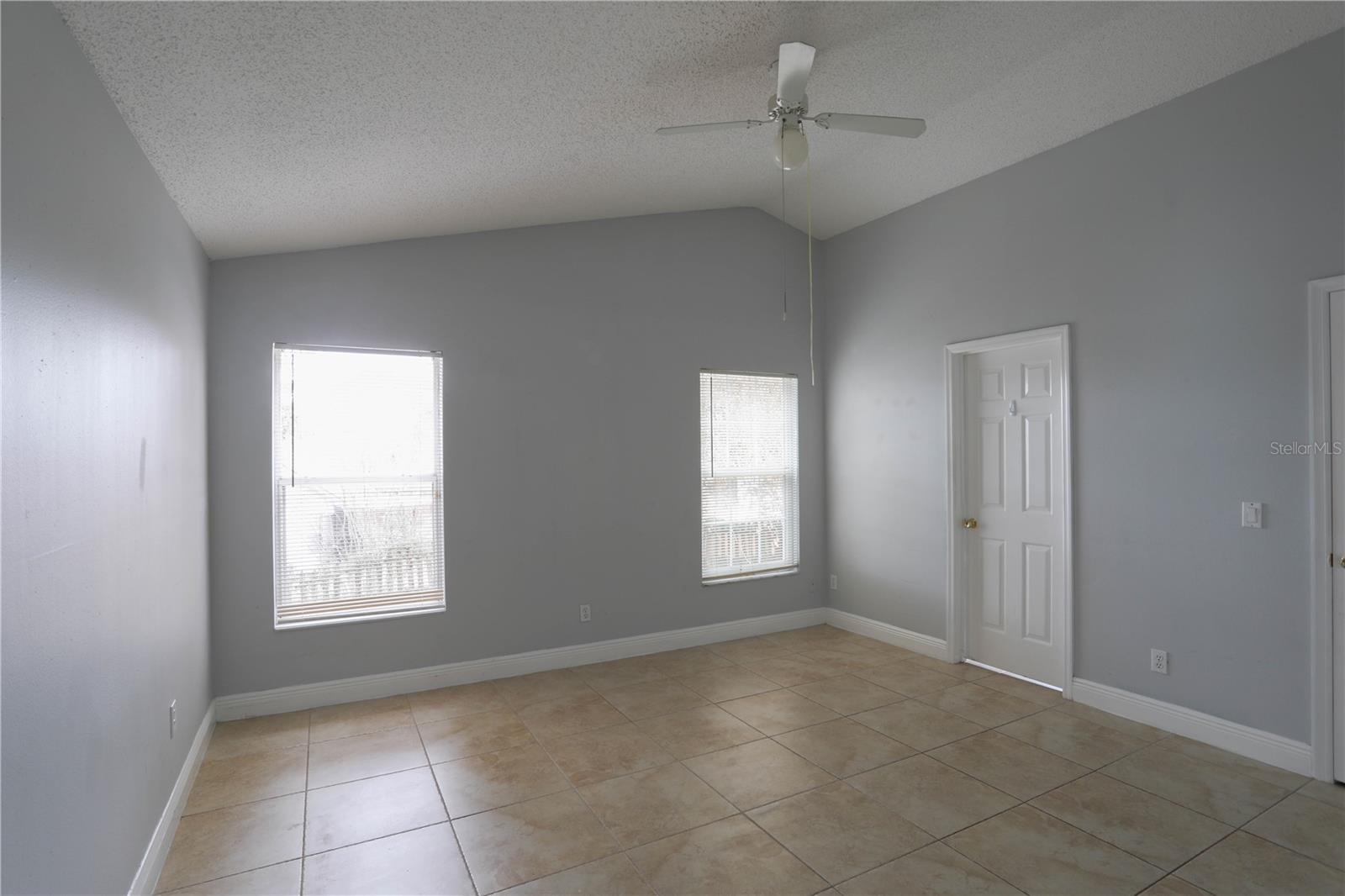 647 FALLING OAK CV, APOPKA, FL, 32703