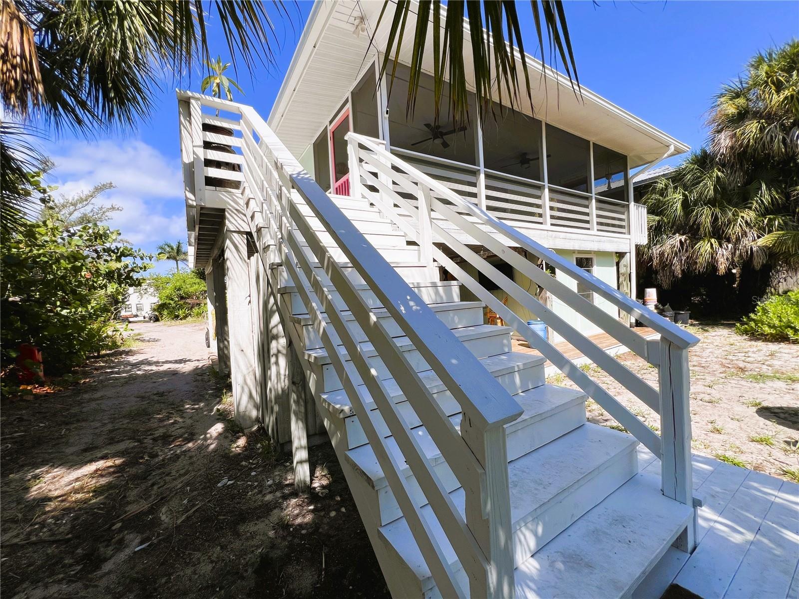 8662 GRAND AVE, PLACIDA, FL, 33946