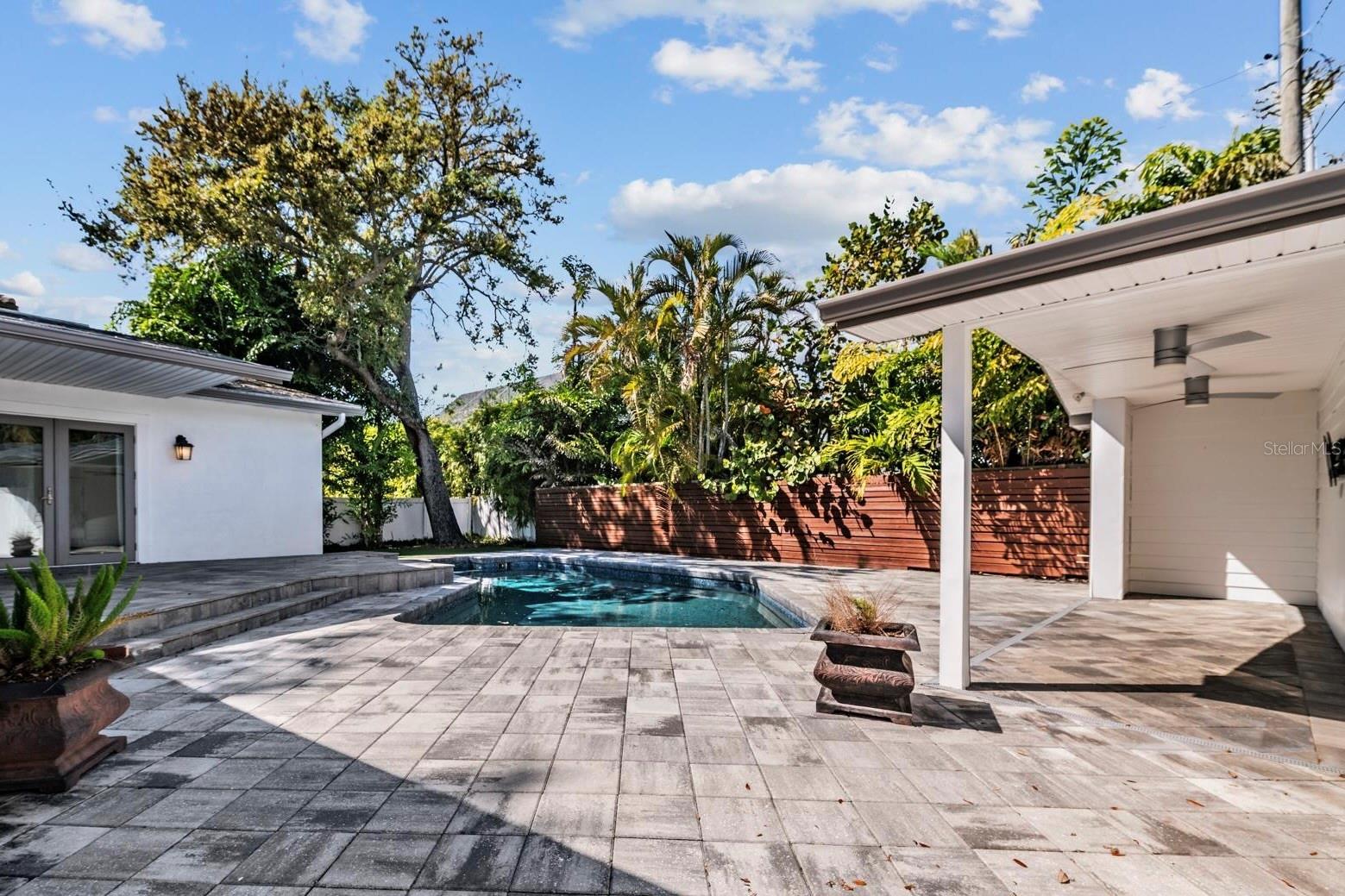 5003 W NEPTUNE WAY, TAMPA, FL, 33609