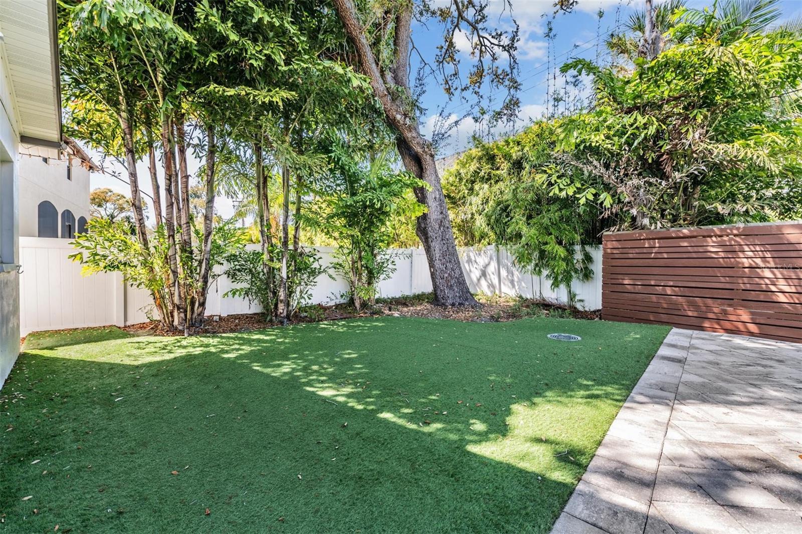 5003 W NEPTUNE WAY, TAMPA, FL, 33609