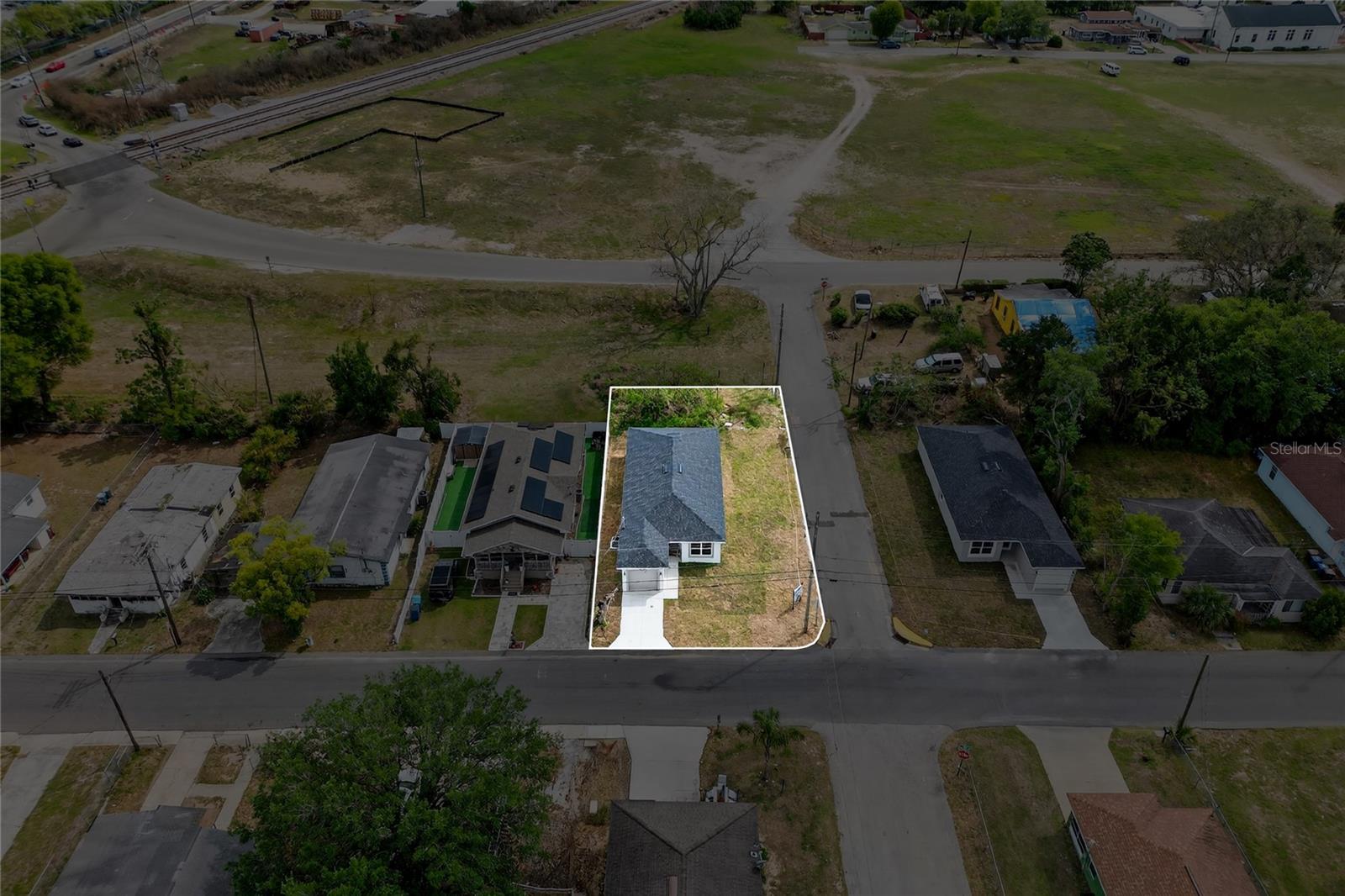 1003 AVENUE A, HAINES CITY, FL, 33844