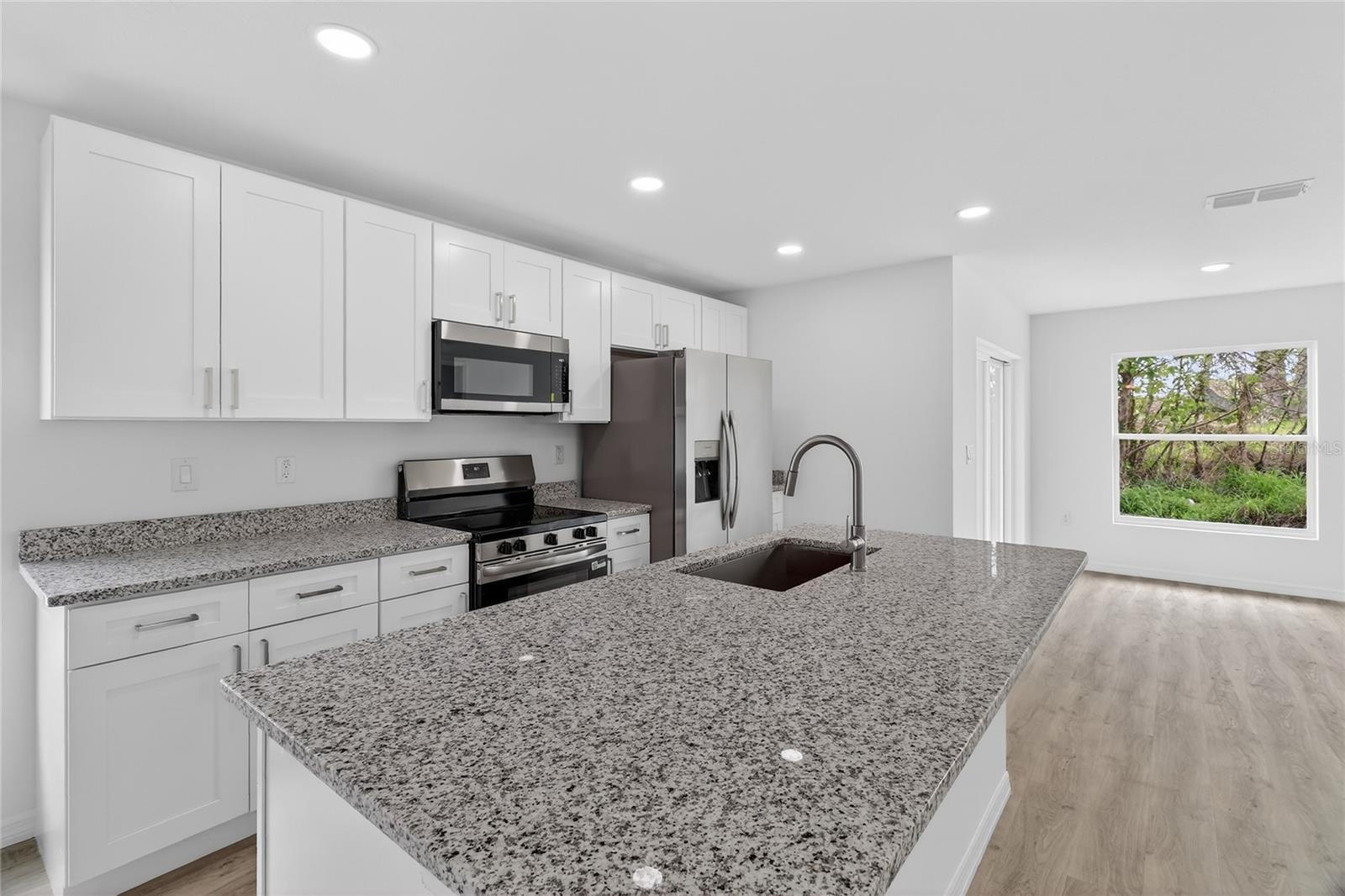 1003 AVENUE A, HAINES CITY, FL, 33844