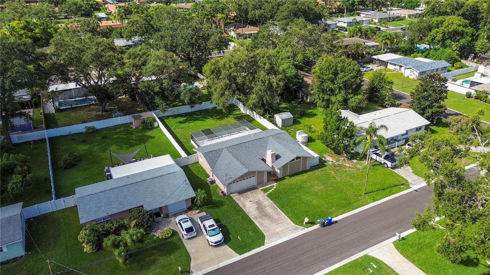 2021 VALLEY DR, DUNEDIN, FL, 34698