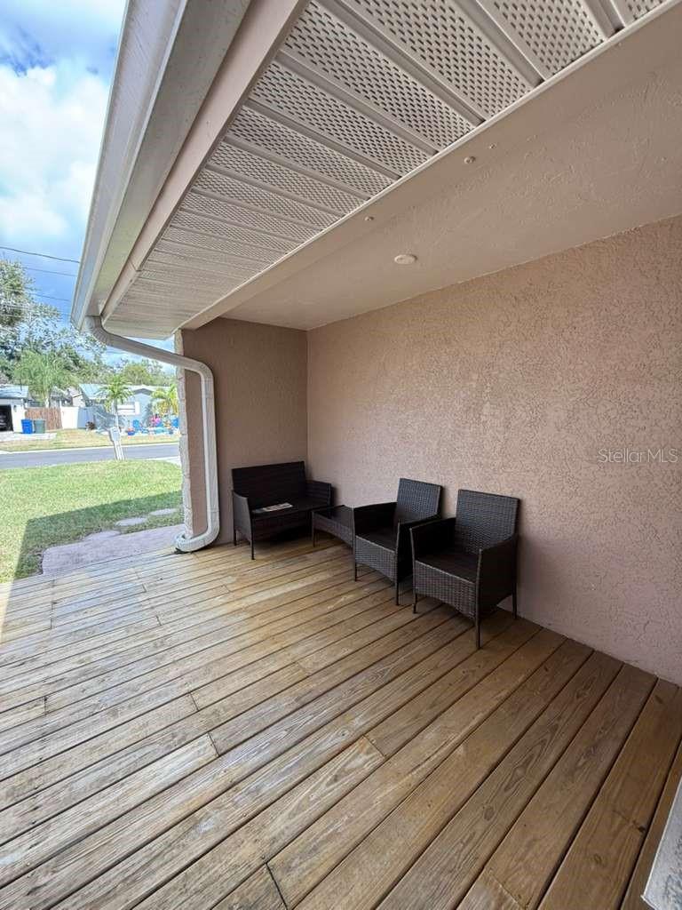 2021 VALLEY DR, DUNEDIN, FL, 34698