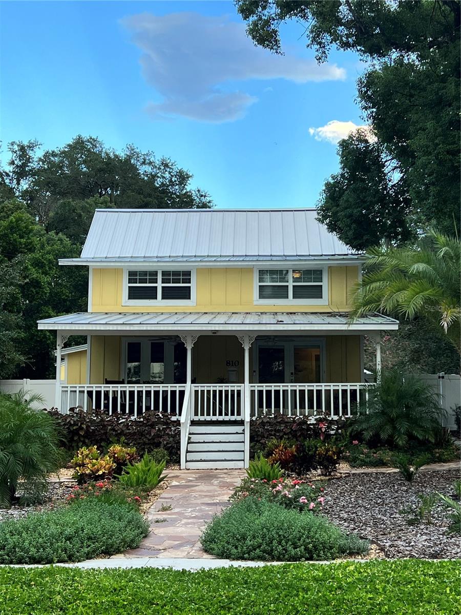 810 N TREMAIN ST, MOUNT DORA, FL, 32757