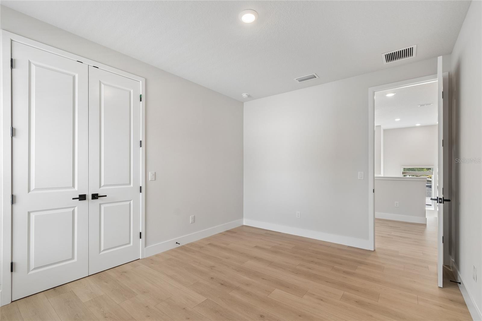 2916 W ELLIS DR, TAMPA, FL, 33611