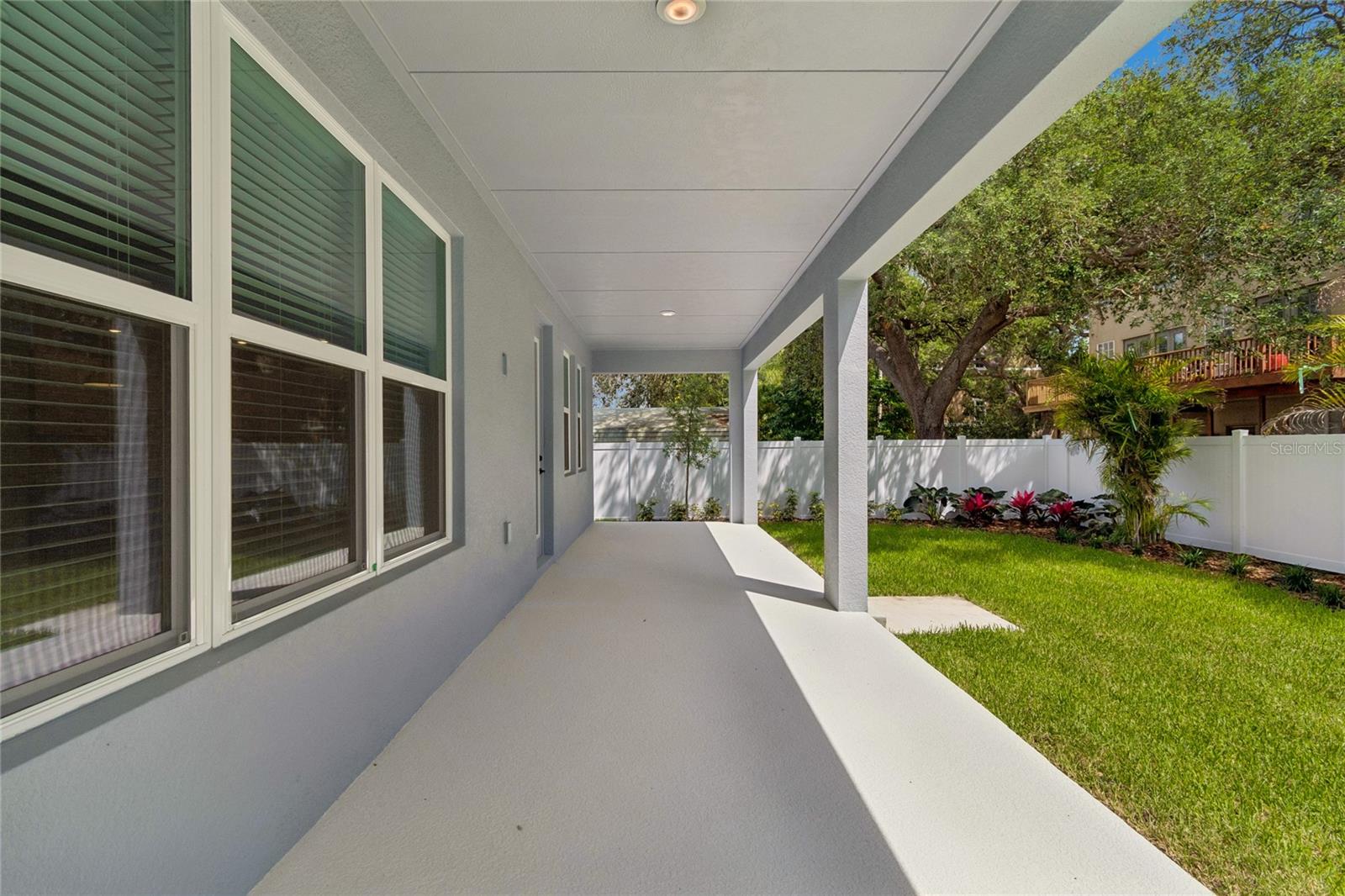 2916 W ELLIS DR, TAMPA, FL, 33611