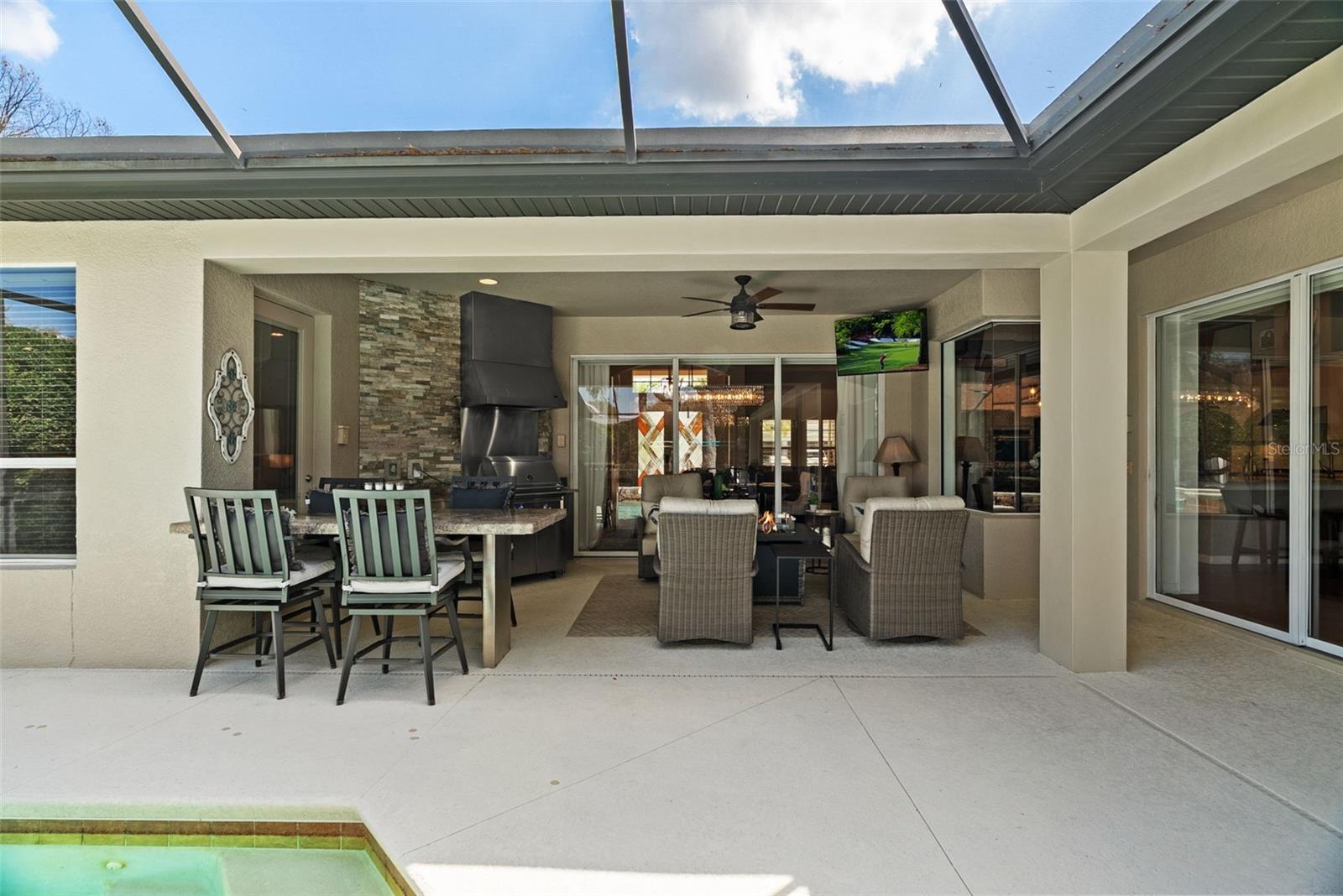 21300 SKY VISTA DR, LAND O LAKES, FL, 34637