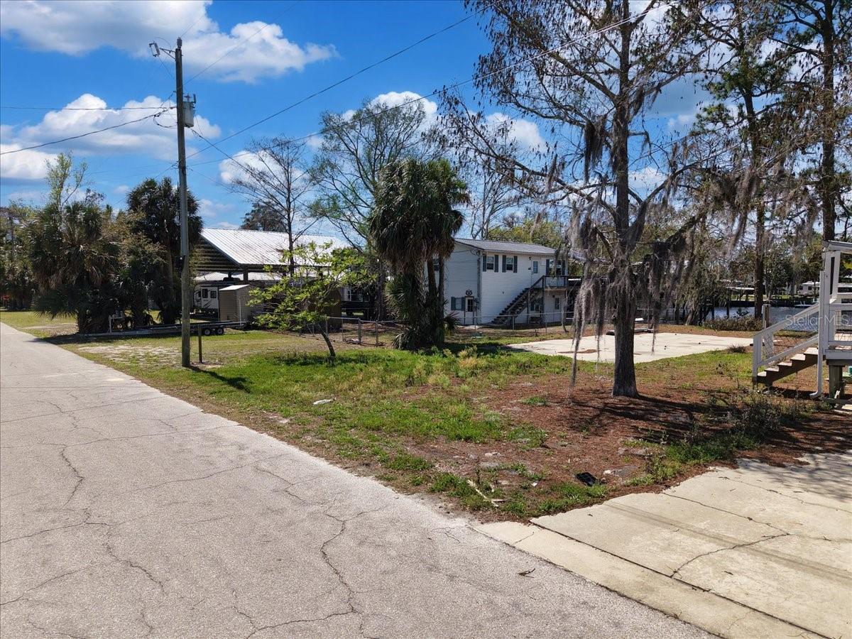 000 SE SE 241 ST, OLD TOWN, FL, 32680