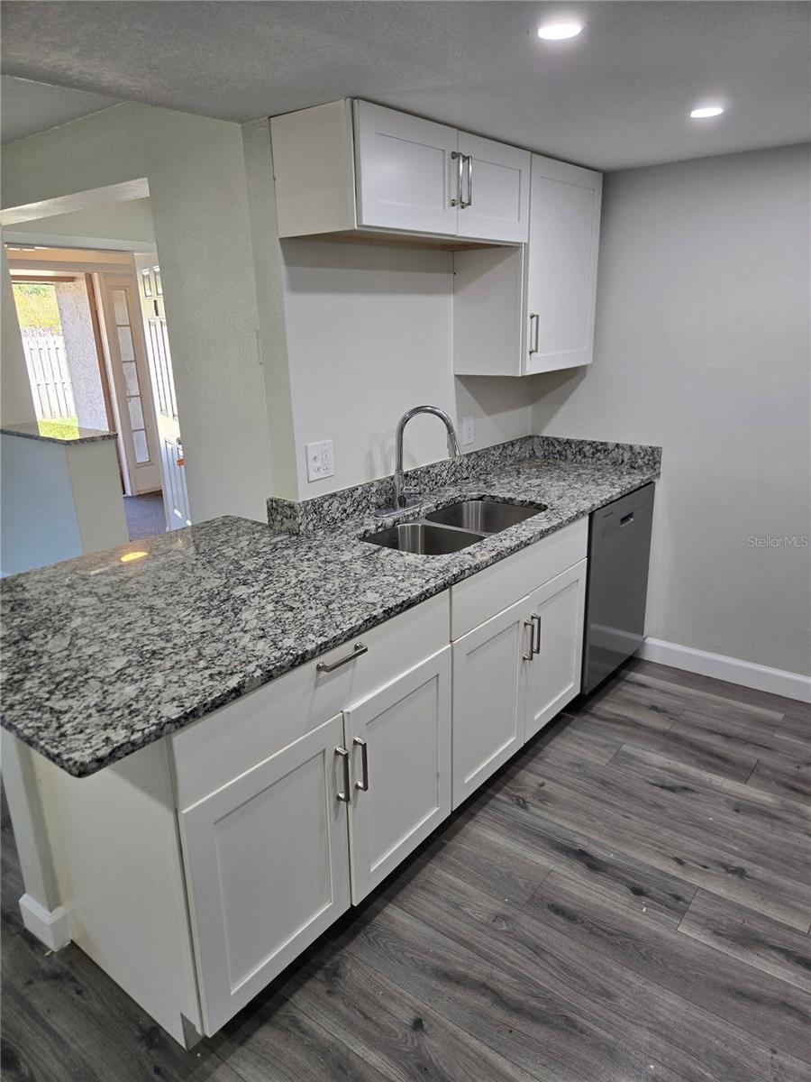 2525 54TH AVE S #4, ST PETERSBURG, FL, 33712