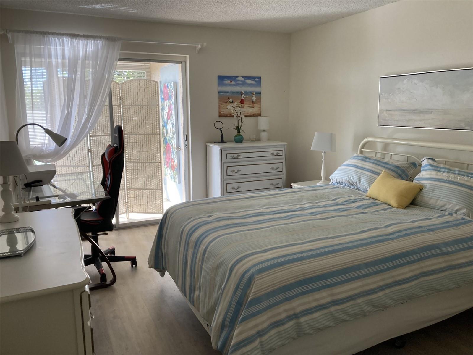 304 47TH AVENUE DR W #307, BRADENTON, FL, 34207
