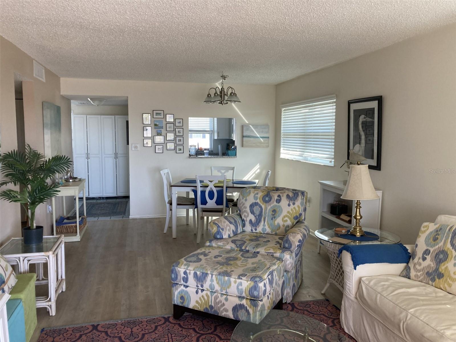 304 47TH AVENUE DR W #307, BRADENTON, FL, 34207
