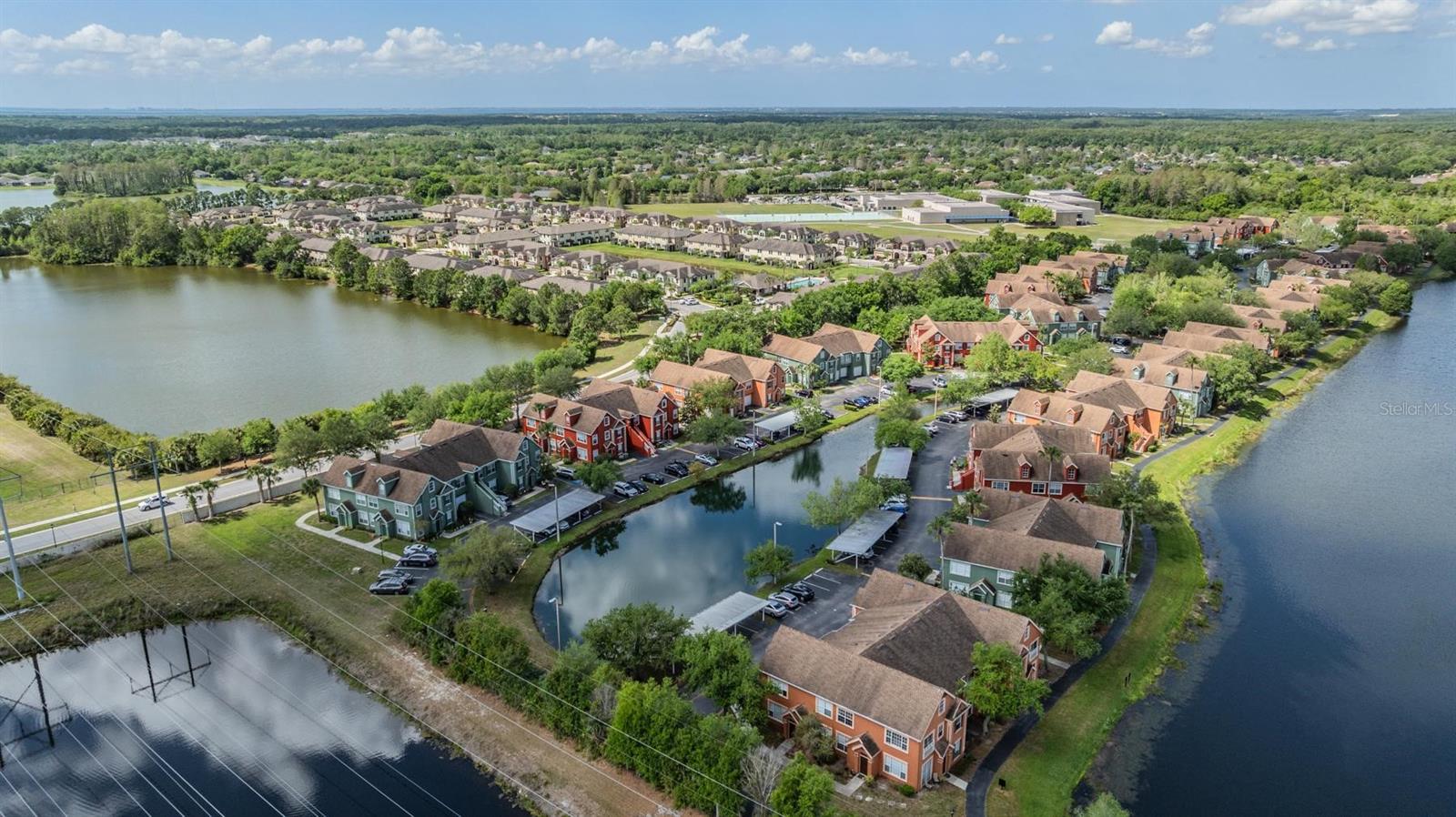 9846 LAKE CHASE ISLAND WAY, TAMPA, FL, 33626
