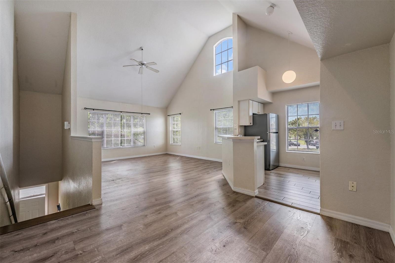 9846 LAKE CHASE ISLAND WAY, TAMPA, FL, 33626