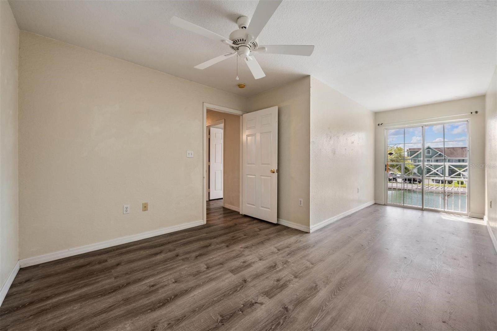 9846 LAKE CHASE ISLAND WAY, TAMPA, FL, 33626