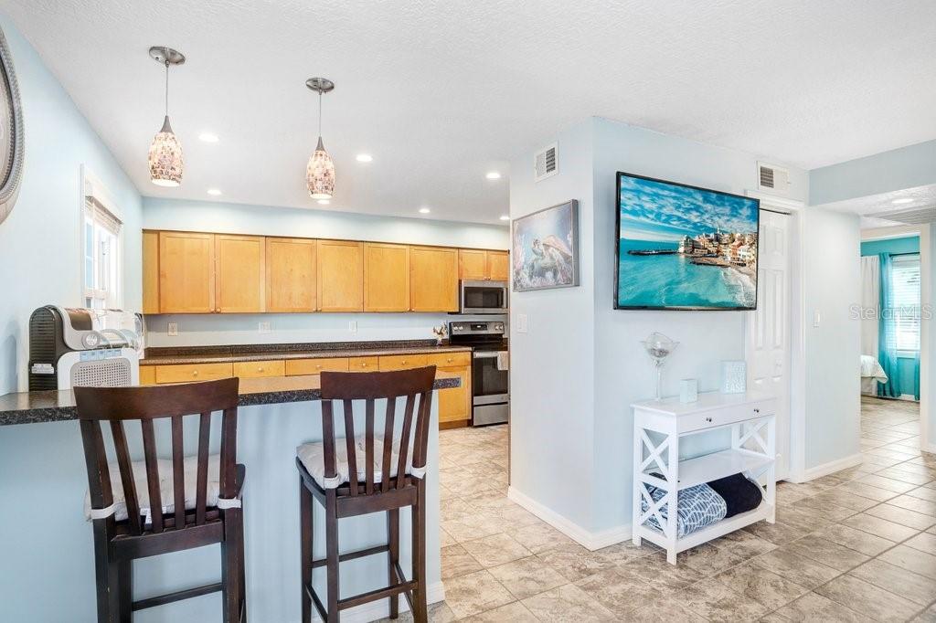 5012 STARFISH DR SE #B, ST PETERSBURG, FL, 33705