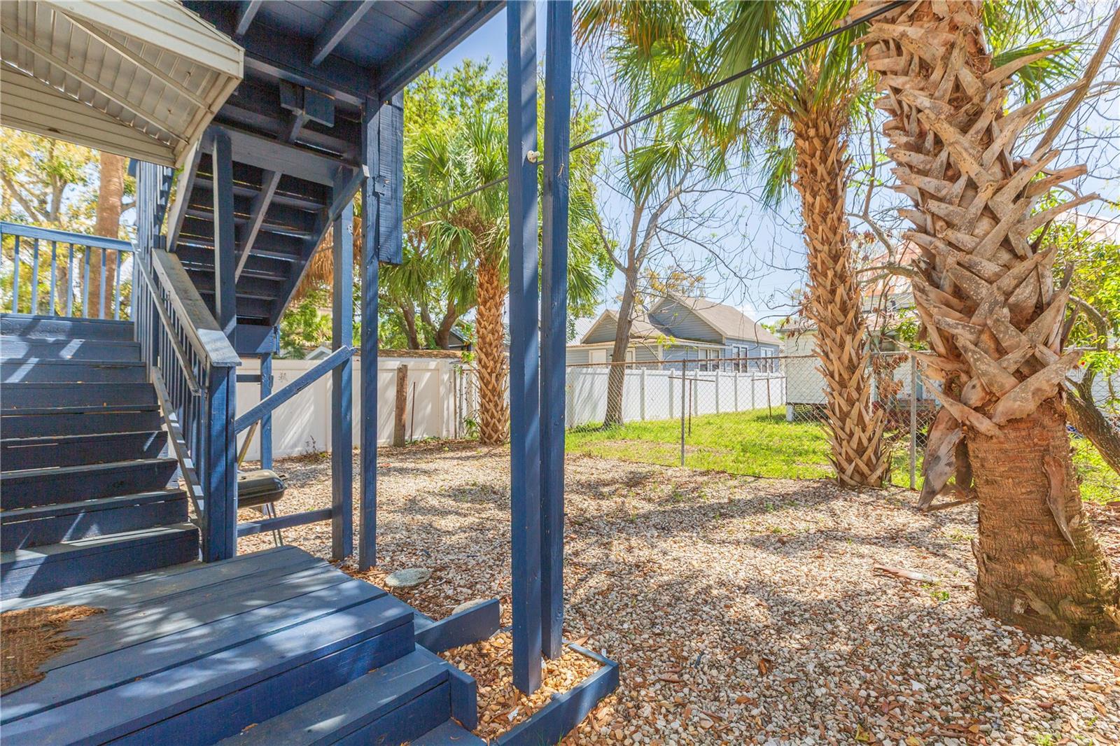 2322 W CHERRY ST, TAMPA, FL, 33607