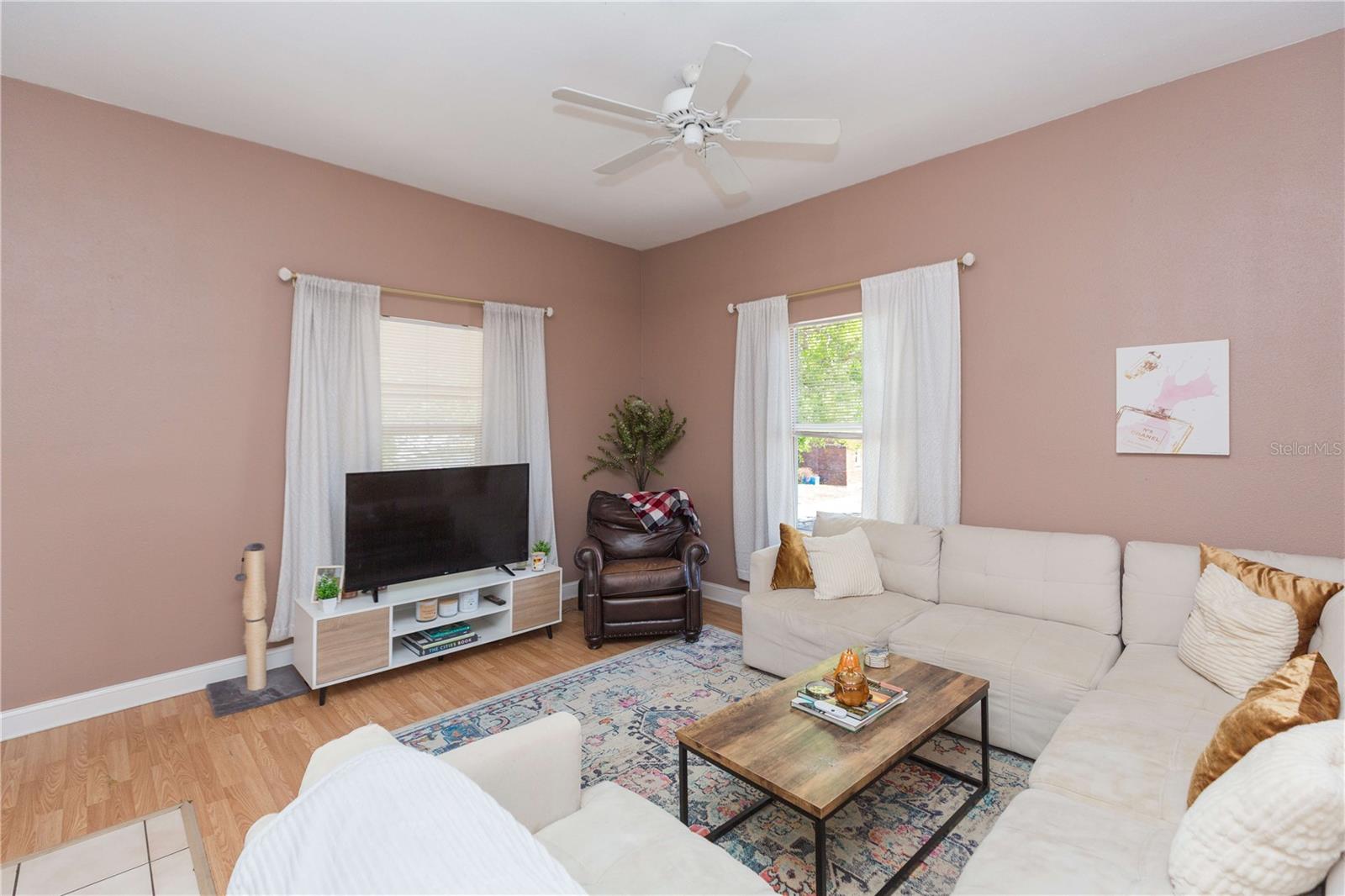 2322 W CHERRY ST, TAMPA, FL, 33607