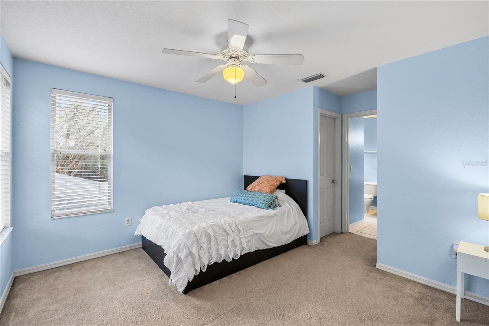 5919 JAEGERGLEN DR, LITHIA, FL, 33547