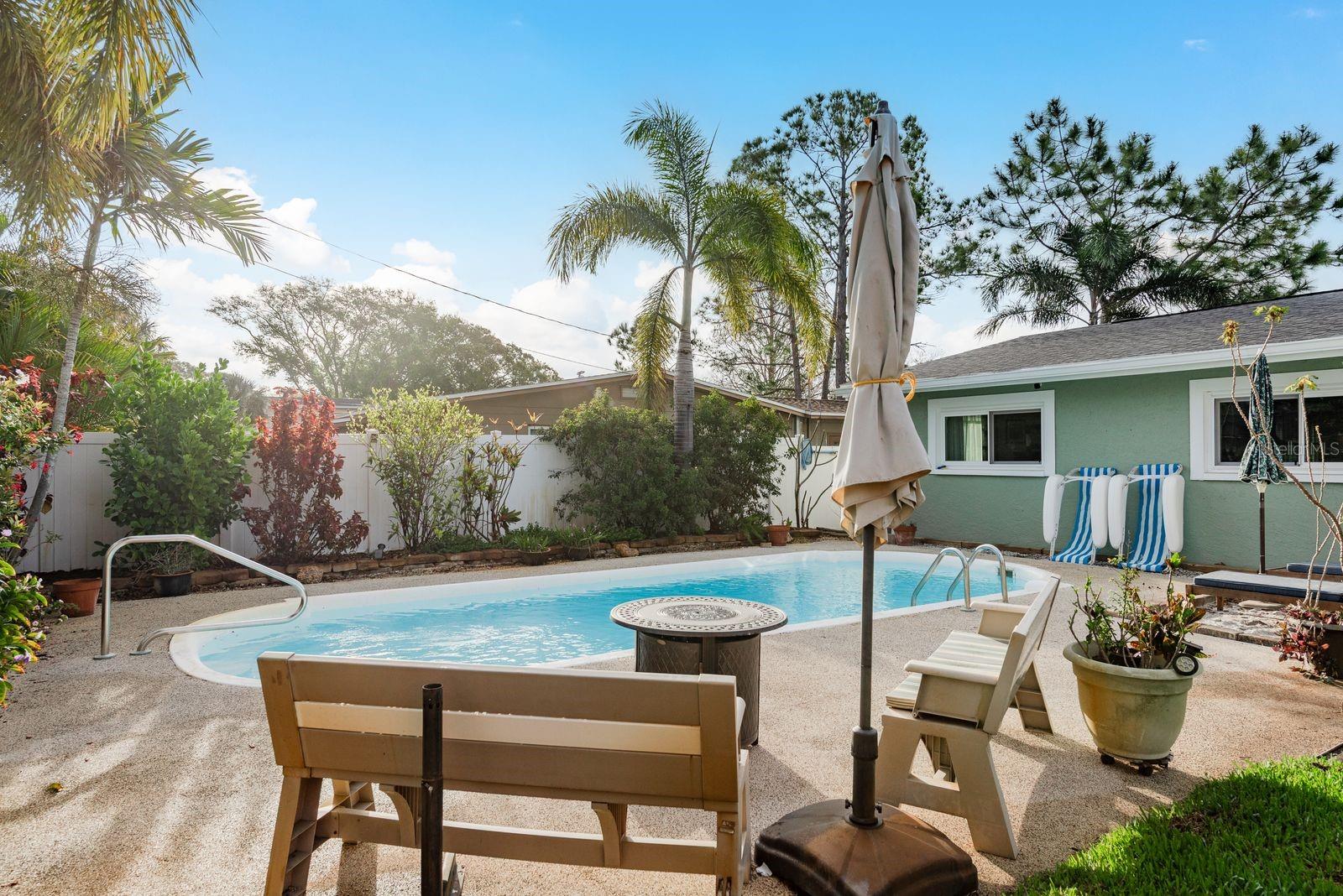 6377 13TH AVE N, ST PETERSBURG, FL, 33710