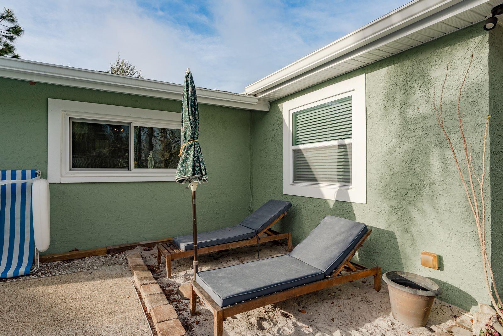 6377 13TH AVE N, ST PETERSBURG, FL, 33710
