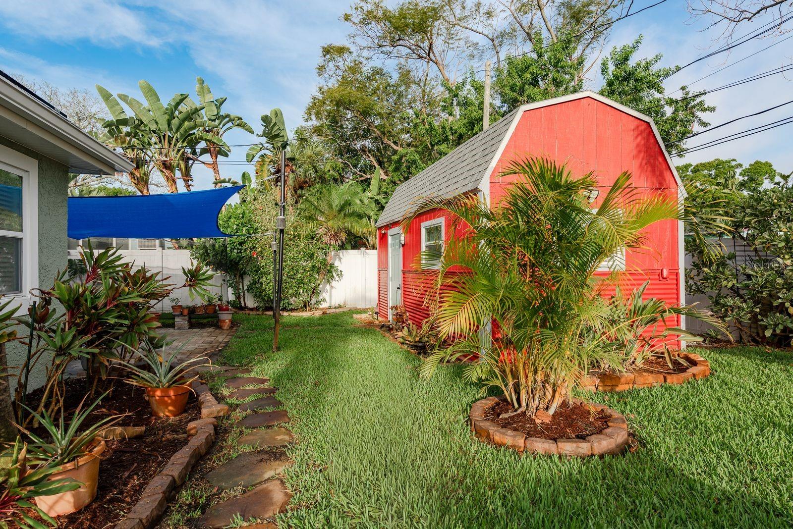 6377 13TH AVE N, ST PETERSBURG, FL, 33710