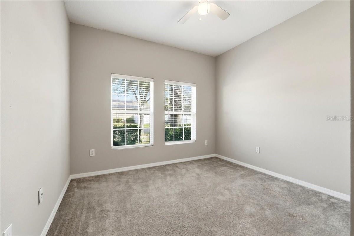 215 LAKESHORE DR, DAVENPORT, FL, 33837