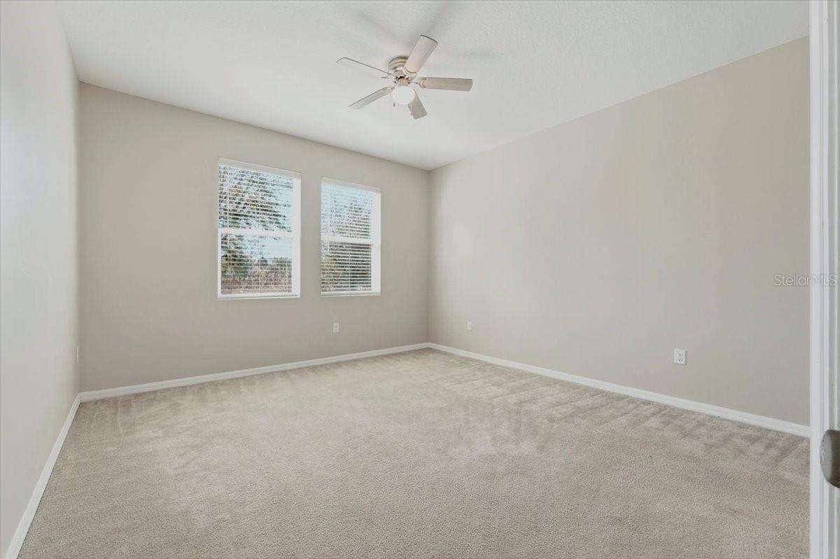 215 LAKESHORE DR, DAVENPORT, FL, 33837