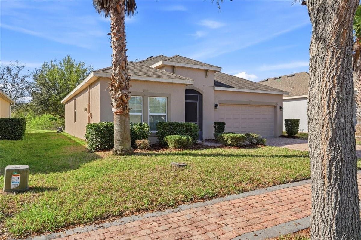 215 LAKESHORE DR, DAVENPORT, FL, 33837
